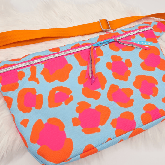 Preview: Bauchtasche / Crossbody Quattro - Leo - Hellblau / Pink / Orange