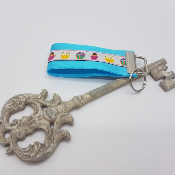 Schlüsselanhänger aus Gurtband mint / Muffin